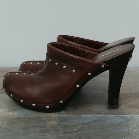 Micheal Kors Leather Mule Close Toe Leather Sz10 - Picture 3 of 5